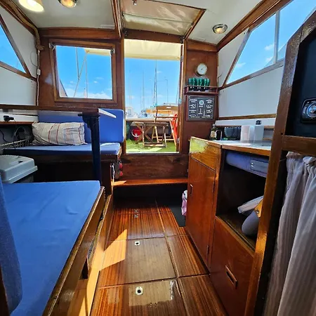 보트호텔 Barco Corleone 리스본