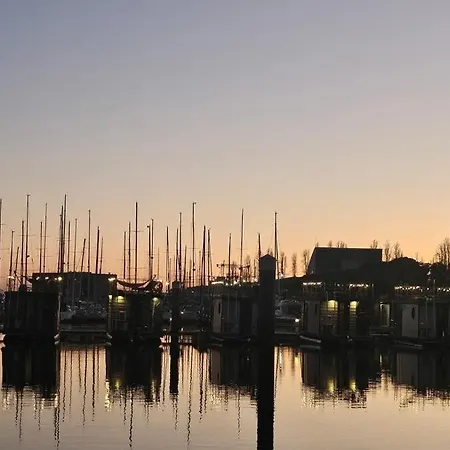 Barco Corleone 船上ホテル リスボン