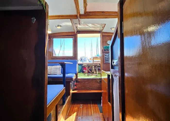 Barco Corleone Botel Lissabon